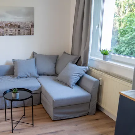 Rent this 3 bed apartment on Karl-Bücher-Straße 8 in 04328 Leipzig, Germany