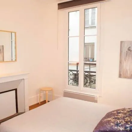Rent this 2 bed apartment on 4 Cité de l'Alma in 75007 Paris, France