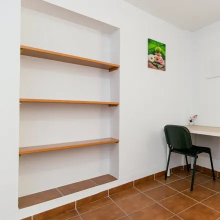 Rent this 3 bed room on Centro Administrativo Triunfo in Calle Acera de San Ildefonso, 18010 Granada