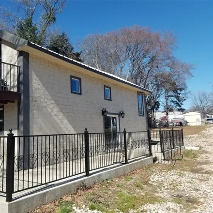 Rent this 3 bed house on 25001 Highway 64 in Canton, TX 75103