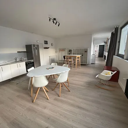 Image 8 - 260 Rue Ingres, 59100 Roubaix, France - Apartment for rent