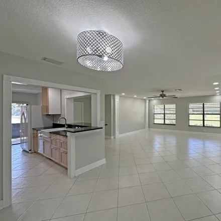 Buy this 2 bed condo on 1703 Lakefront Boulevard in Fort Pierce, FL 34982