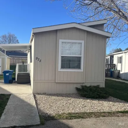 Buy this studio apartment on 975 North Fawn Lane in Boise, ID 83704