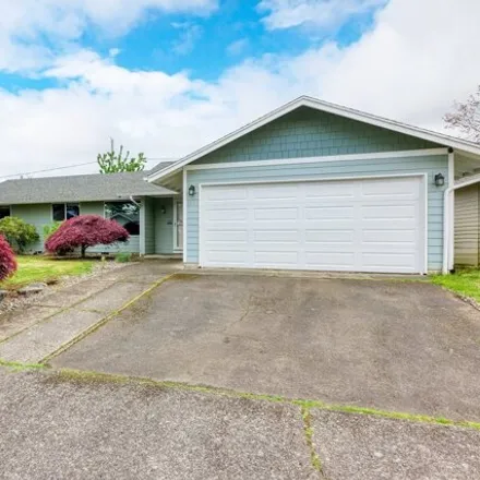 Buy this 3 bed house on 1050 Se 225th Ave in Gresham, Oregon