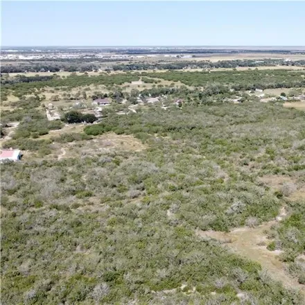 Image 7 - 301 County Road 382, 665 Site Colonia, Jim Wells County, TX 78332, USA - House for sale
