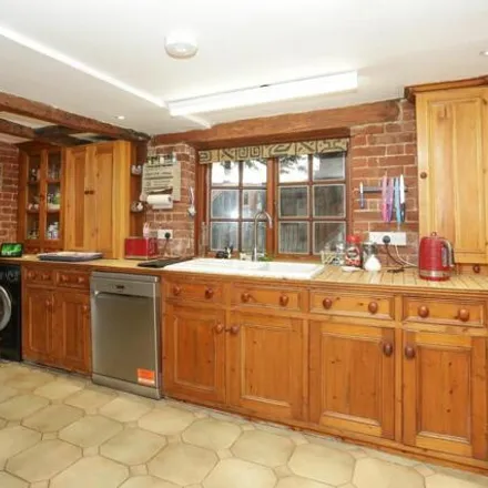 Image 5 - St Martin's Mill, Windmill Close, Canterbury, CT1 1PT, United Kingdom - Duplex for sale