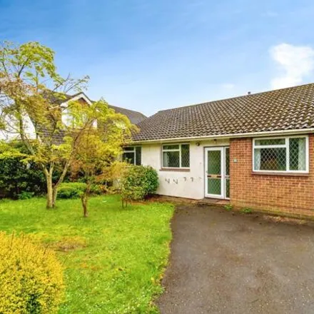Buy this 3 bed house on 9 Beechwood Close in Ampfield, SO53 5PB
