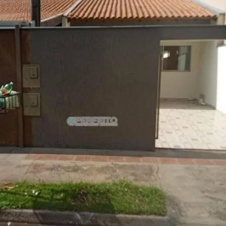 Buy this 2 bed house on Rua Valdy Jardim Machado in Piza, Londrina - PR