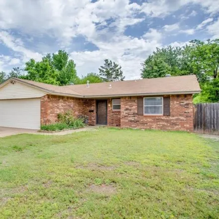 Buy this 3 bed house on 282 South Rimrock Road in Enid, OK 73703