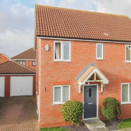 Buy this 4 bed house on The Grange in 30 Gloria Way, Grimsby