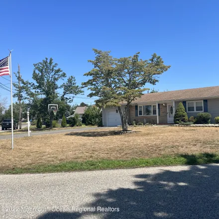 Buy this 3 bed house on 9 Evergreen Drive in Toms River, NJ 08753