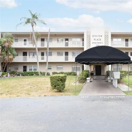 Buy this 2 bed condo on 4931 10th Avenue North in Saint Petersburg, FL 33710