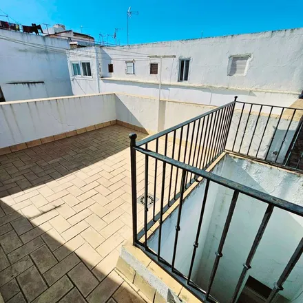 Rent this 1 bed apartment on Escondidos in Calle Valderrama, 41003 Seville