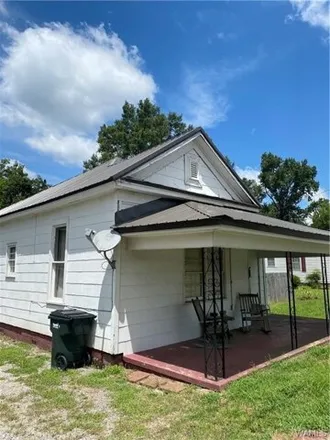 Buy this 2 bed house on 414 3rd Street Southeast in Aliceville, Pickens County