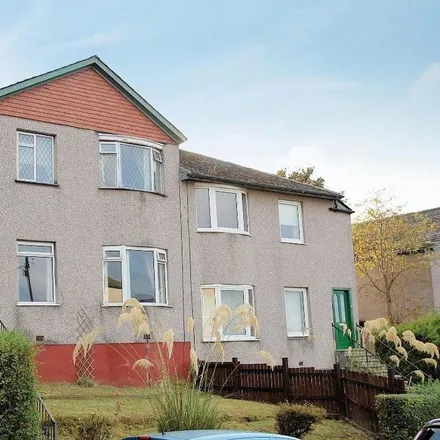 Rent this 2 bed apartment on Crofthill Road in Glasgow, G44 5QE