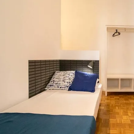 Image 2 - Muji, Calle de Fuencarral, 36, 28004 Madrid, Spain - Room for rent