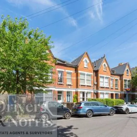 Rent this 4 bed apartment on Magnet Kitches in Fairbridge Road, London
