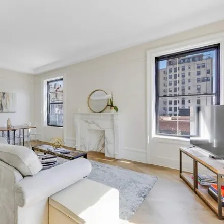 Image 2 - 210 Riverside Drive, New York, NY 10025, USA - Apartment for sale