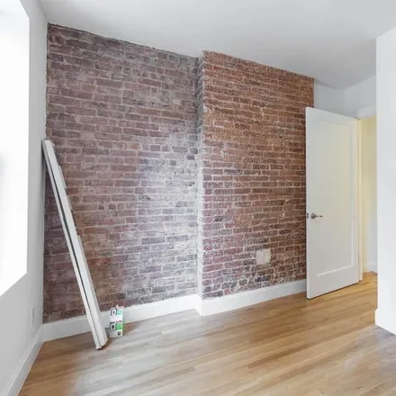 Rent this 4 bed apartment on One Stop Laundromat in 590 Amsterdam Avenue, New York