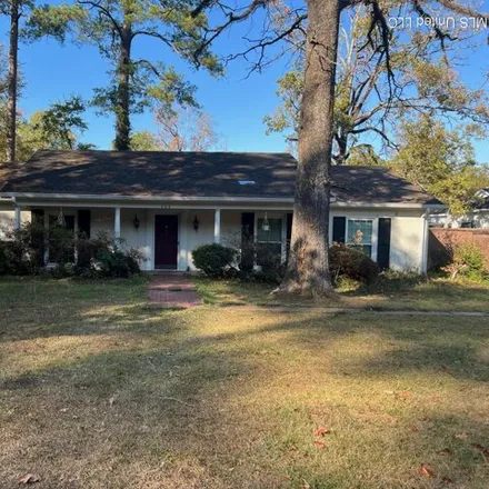Buy this 3 bed house on 585 Bailey Street in Forest, MS 39074