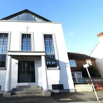 Image 3 - St Paulinus Church, Manor Street, Gillingham, ME7 5AR, United Kingdom - Apartment for rent