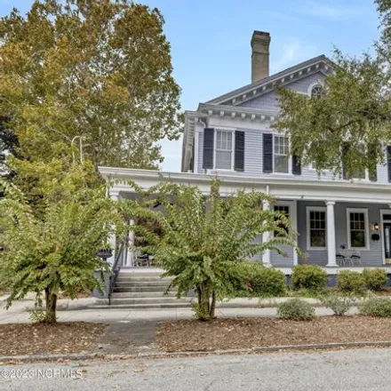 Buy this 5 bed house on 120 South 5th Street in Wilmington, NC 28401