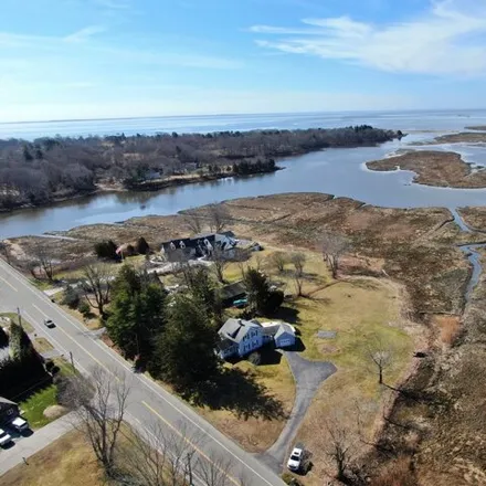 Buy this 2 bed house on 125 Shore Road in Lyme Station, Old Lyme