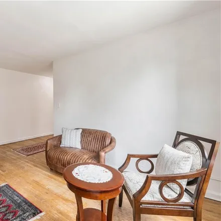 Image 4 - 2220 Burnett Street, New York, NY 11229, USA - Condo for sale