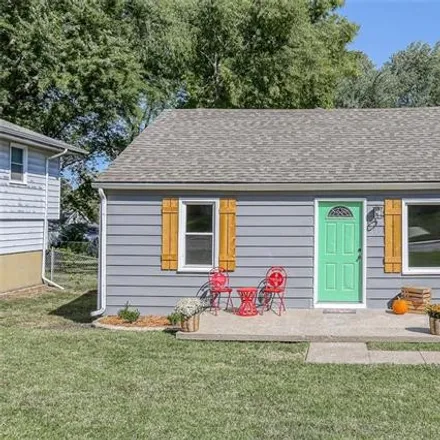 Buy this 4 bed house on 7157 Northeast 76th Street in Kansas City, MO 64158