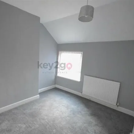 Image 5 - Manvers Road, Sheffield, S20 1AY, United Kingdom - Townhouse for rent