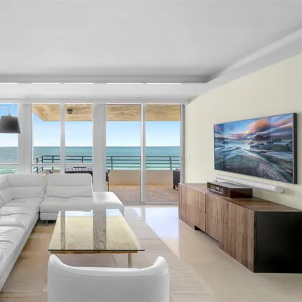Image 6 - 36 Ocean Drive, Miami Beach, FL 33139, USA - Condo for rent