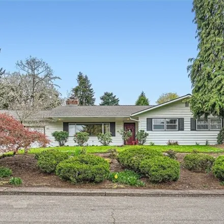 Buy this 3 bed house on 951 Windemere Drive Northwest in Salem, OR 97304