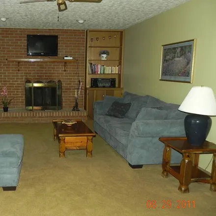 Image 3 - Bronston, KY, 42518 - House for rent