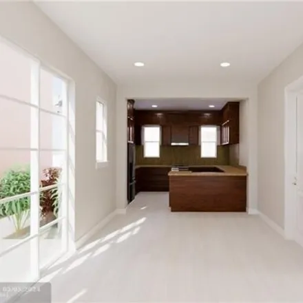 Image 7 - 1761 Northeast 9th Street, Sunrise Key, Fort Lauderdale, FL 33304, USA - House for sale