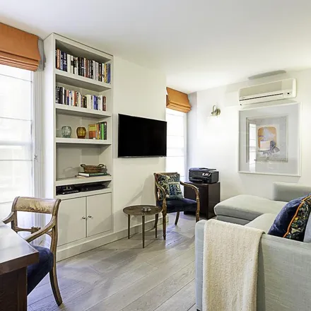Rent this studio apartment on 171-175 Seymour Place in London, W1H 1NW