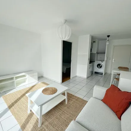 Rent this 1 bed apartment on 43 Impasse Barthe in 31200 Toulouse, France