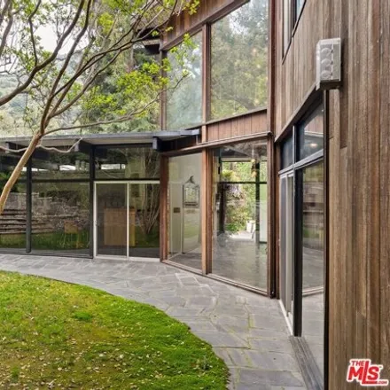 Image 1 - 2889 Mandeville Canyon Road, Los Angeles, CA 90049, USA - House for sale
