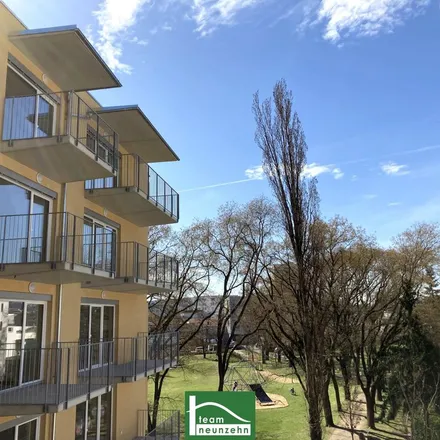 Rent this 3 bed apartment on Hellweg in Eckertstraße 7, 8020 Graz