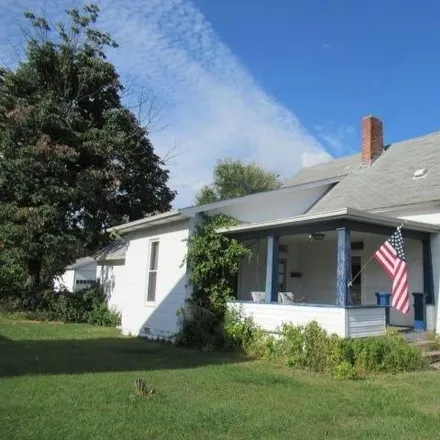 Buy this 3 bed house on Blanchester Municipal Building in 318 East Main Street, Blanchester