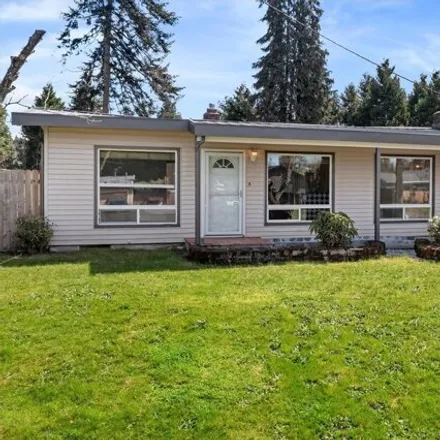 Buy this 3 bed house on 31332 13th Avenue South in Federal Way, WA 98003