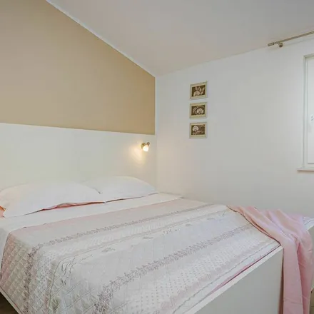 Image 7 - 52420 Buzet, Croatia - Duplex for rent