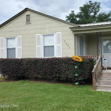 Buy this 2 bed house on 3003 5th Street in Marianna, FL 32446