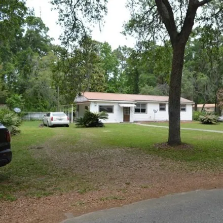 Image 3 - 7992 Stephen Foster Avenue, Fanning Springs, Gilchrist County, FL 32693, USA - House for sale