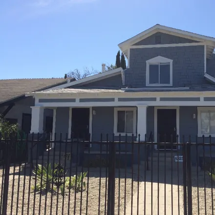 Image 1 - 5327 2nd Avenue, Los Angeles, CA 90043, USA - House for rent