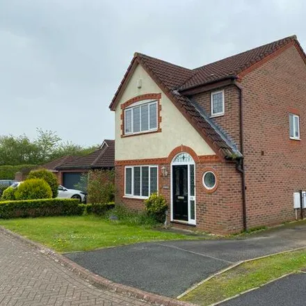 Buy this 3 bed house on 14 Calveley Close in Northwich, CW9 8WU