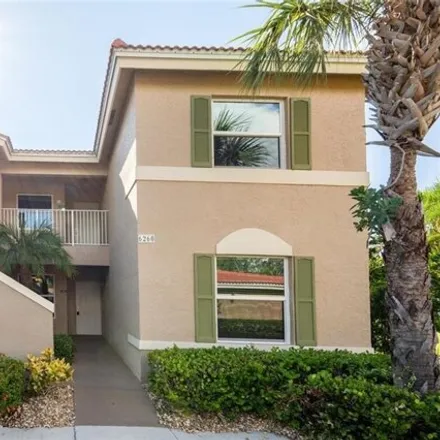 Buy this 3 bed condo on Huntington Lakes Circle in Collier County, FL