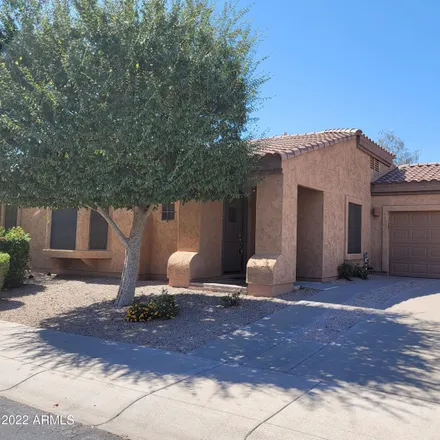 Rent this 4 bed house on 7030 South 30th Street in Phoenix, AZ 85042