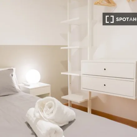 Rent this 6 bed room on Carrer de València in 137, 08011 Barcelona