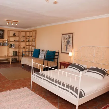 Rent this 4 bed house on La Orotava in Santa Cruz de Tenerife, Spain