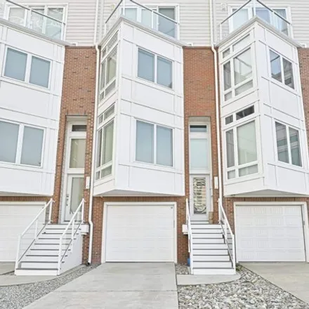 Buy this 5 bed townhouse on 110 Weymouth Avenue in Ventnor City, NJ 08406